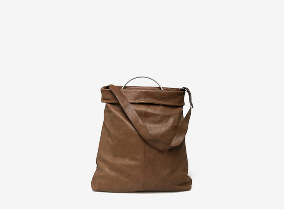 Shopping bag with metal handle - Brown