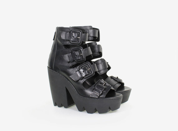 Multi-buckle sandal with maxi rubber sole - Black