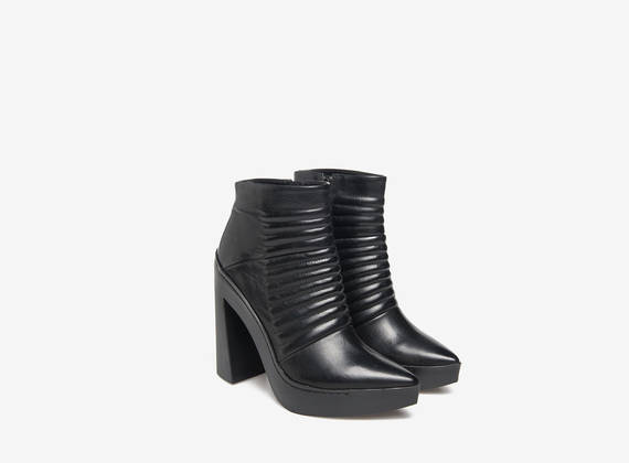 Rubber padded ankle boots - Black