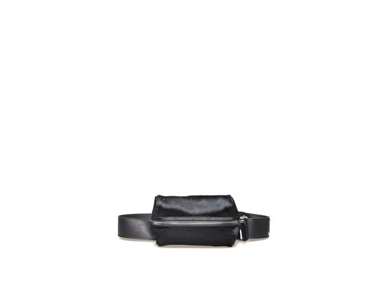 Bum bag with a maxi zip - Black