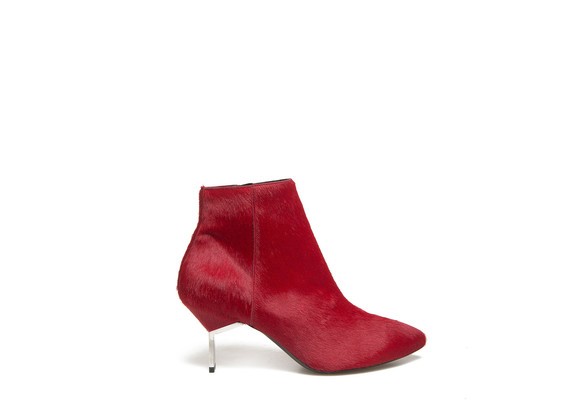 Low boot in red pony skin effect leather and steel heel - Red