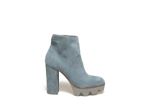 Sky blue suede ankle boot with heavy tread