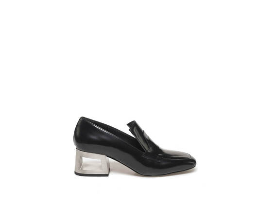 Black loafer with steel-coloured perforated heel - Black