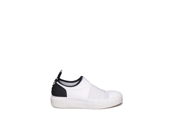 Weißer Slipper mit schwarzer Ferse - Weiss / Schwarz