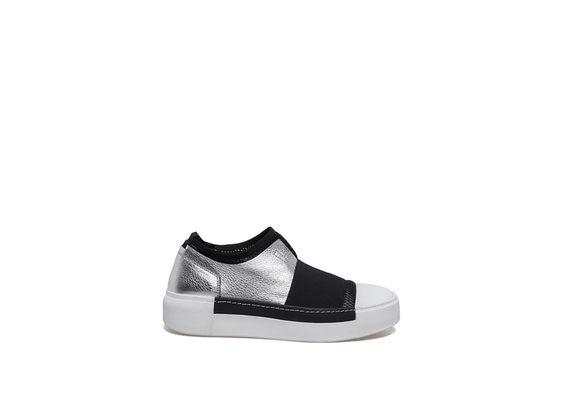 Slip-on shoes with elastic and silver leather