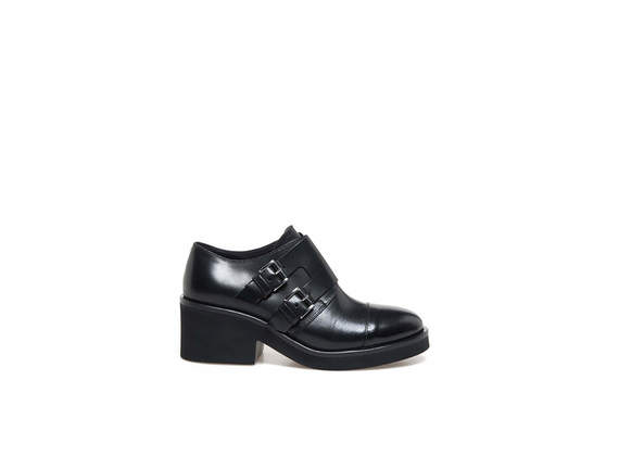 Shoes with flap and double buckle - Black