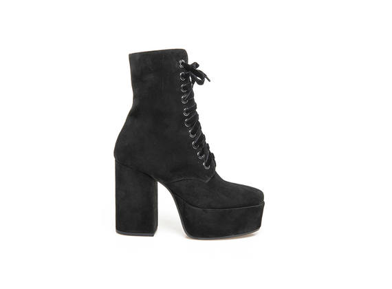 Chaussures montantes en daim noir avec grosse plateforme et talon - Black
