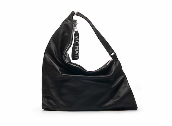 Luna bag with multicoloured black/silver folds