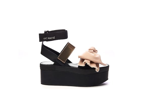 Wedge sandal with pink cotton maxi bow - Black / Pink