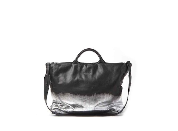 Jennifer<br />shopper bag with metallic coating - Silver / Black