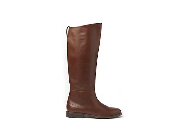 Cognac-coloured stove pipe boots with leather sole - Cognac