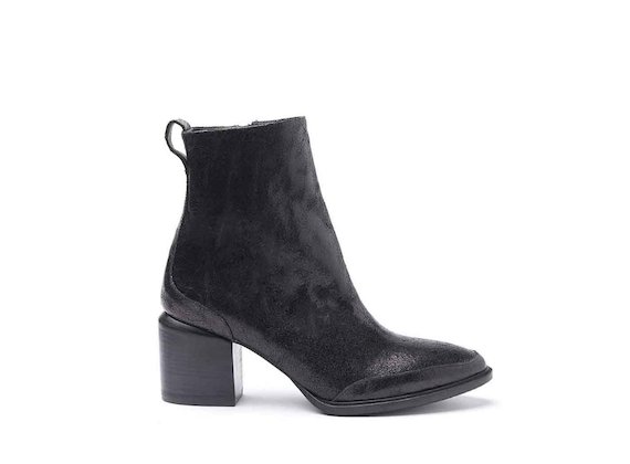 Laminated crackled leather ankle boots with leather-covered heel - Black