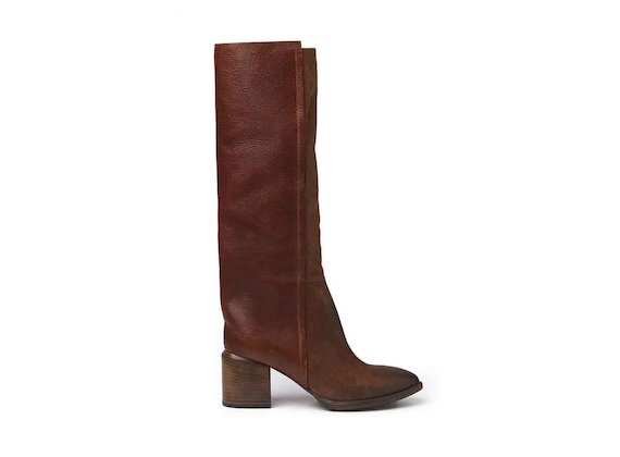Cognac-coloured crust leather and leather stove pipe boots with a leather-covered heel - Cognac