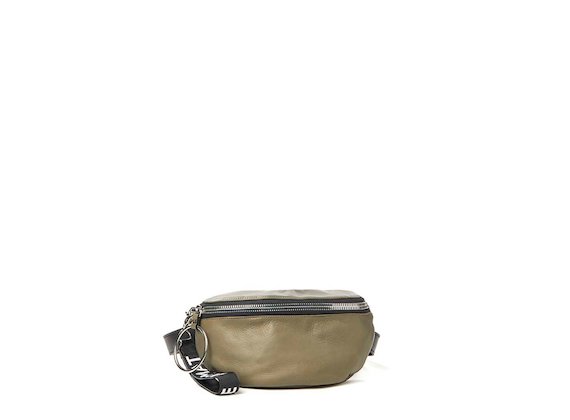 Ginger<br>Green bum bag with maxi ring