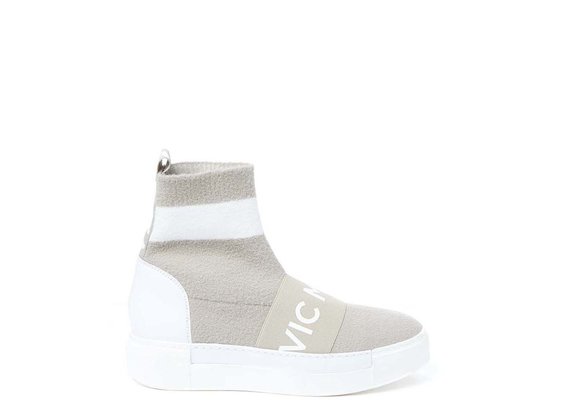 Beige sock trainer with elastic band - Beige