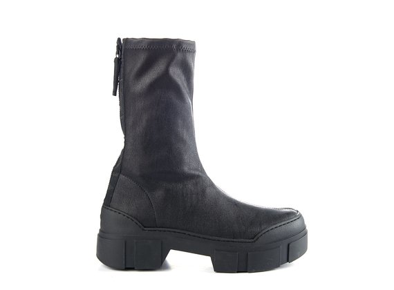 Stivaletto su maxi car in ecopelle stretch nera - Nero