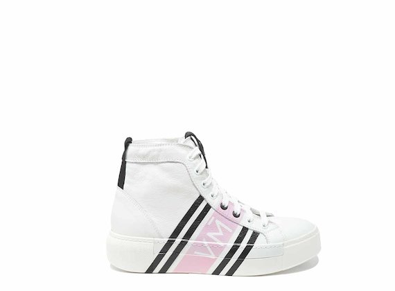 Lace-up high tops with enveloping digital pink print - Multicolor