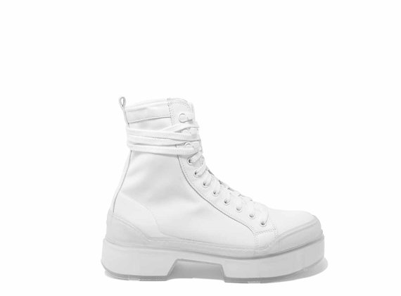 Bottes en tissu technique avec semelle crantée transparente - White