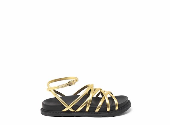 Golden sandals with criss-crossing strips - Gold