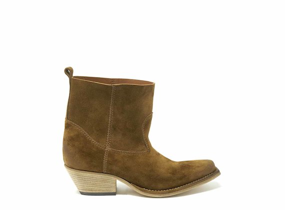 Tobacco brown suede cowboy boots - Brown