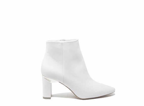 White leather ankle boots with block heels