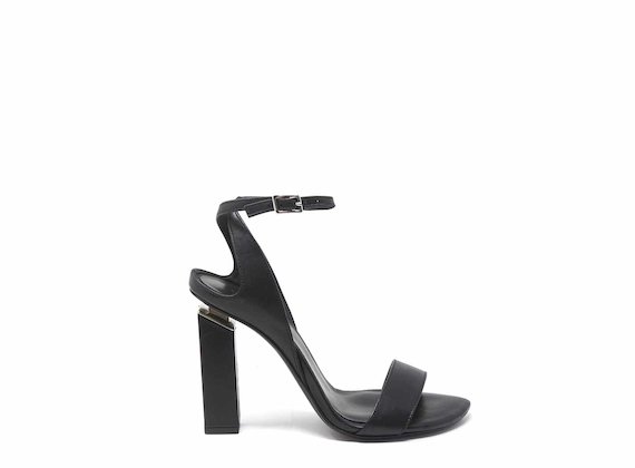High-heeled sandals with ankle strap - Black