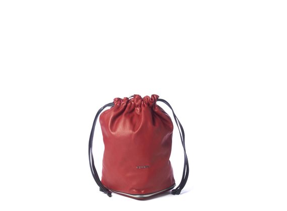 Harper<br> closable bag in red/black leather.