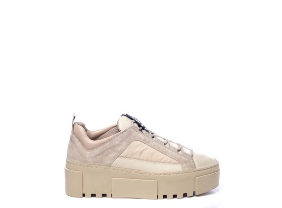Powder-pink and beige calfskin and nylon trainers - Powder