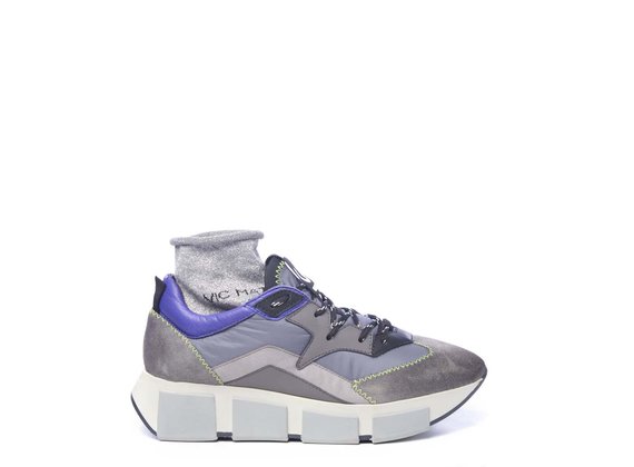 Grey split leather and fabric running trainers
