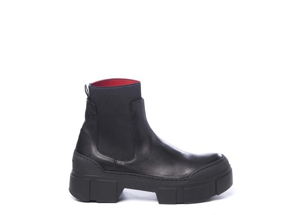Black calfskin Beatle boots with red elastic inside - Black