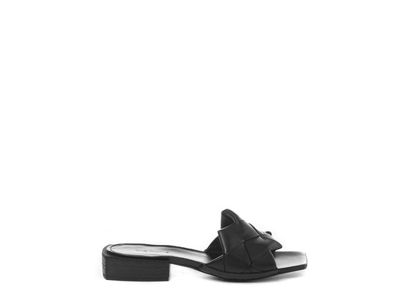 Flat black calfskin slip-ons - Black