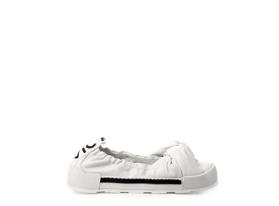 Sporty white ballerina flats in soft nappa leather with knot - White