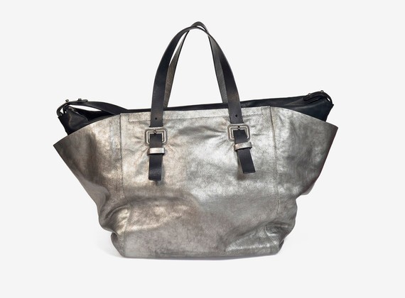 Large bicolour handbag crafted from calfskin and laminated leather - LAMINATE SILVER