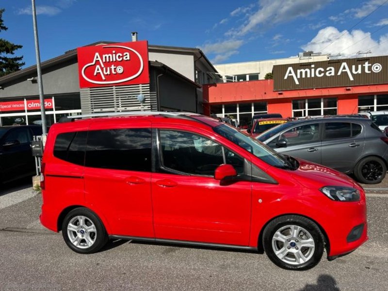 FORD Tourneo Courier