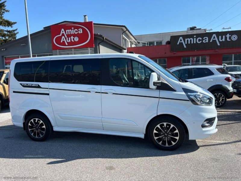 FORD Tourneo Custom