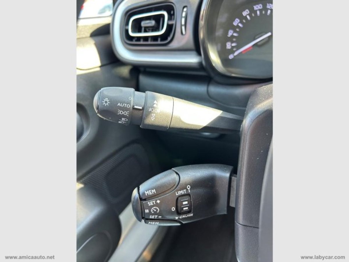Younicar - 