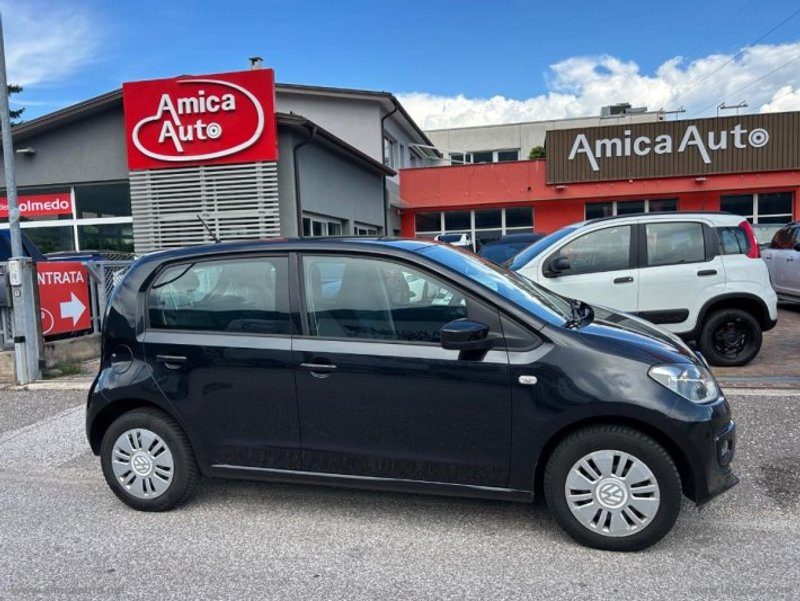 VOLKSWAGEN up!
