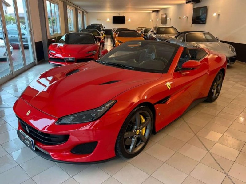 FERRARI Portofino