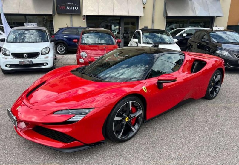 FERRARI Sf90 Stradale