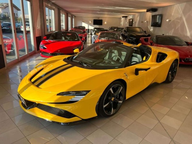 FERRARI Sf90 Spider