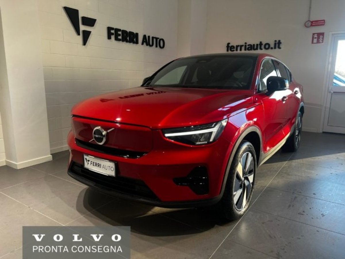 VOLVO C40