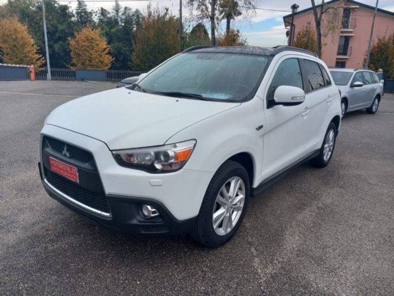 MITSUBISHI ASX