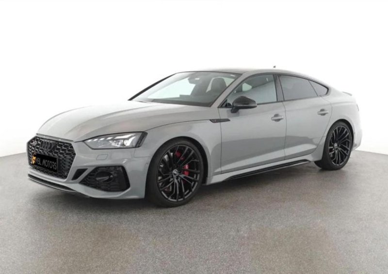 AUDI Rs5