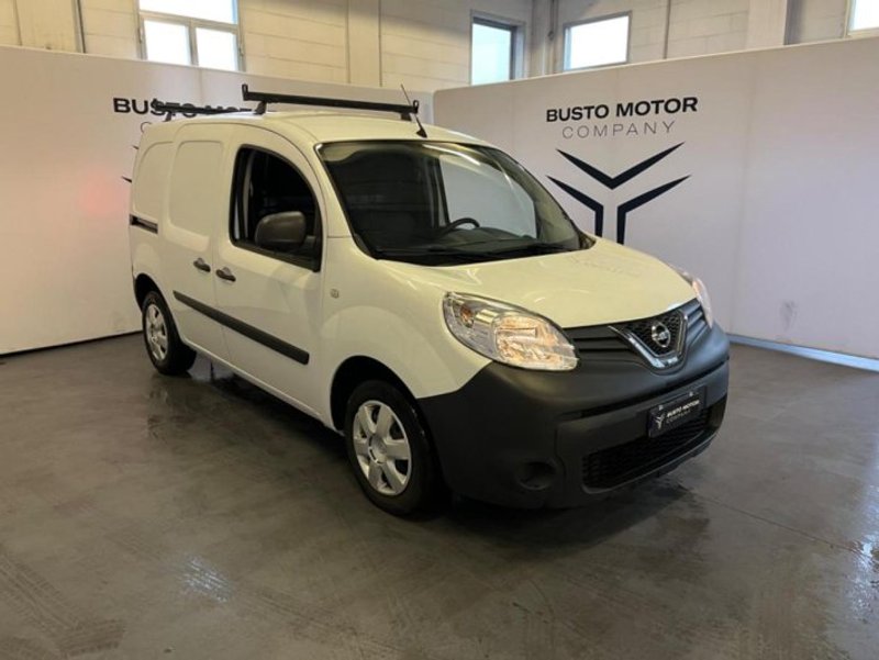 NISSAN Nv250