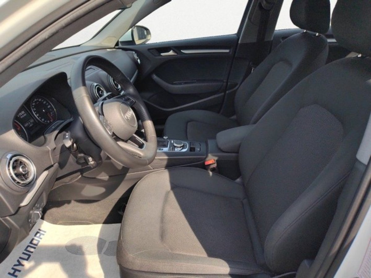 Younicar - 