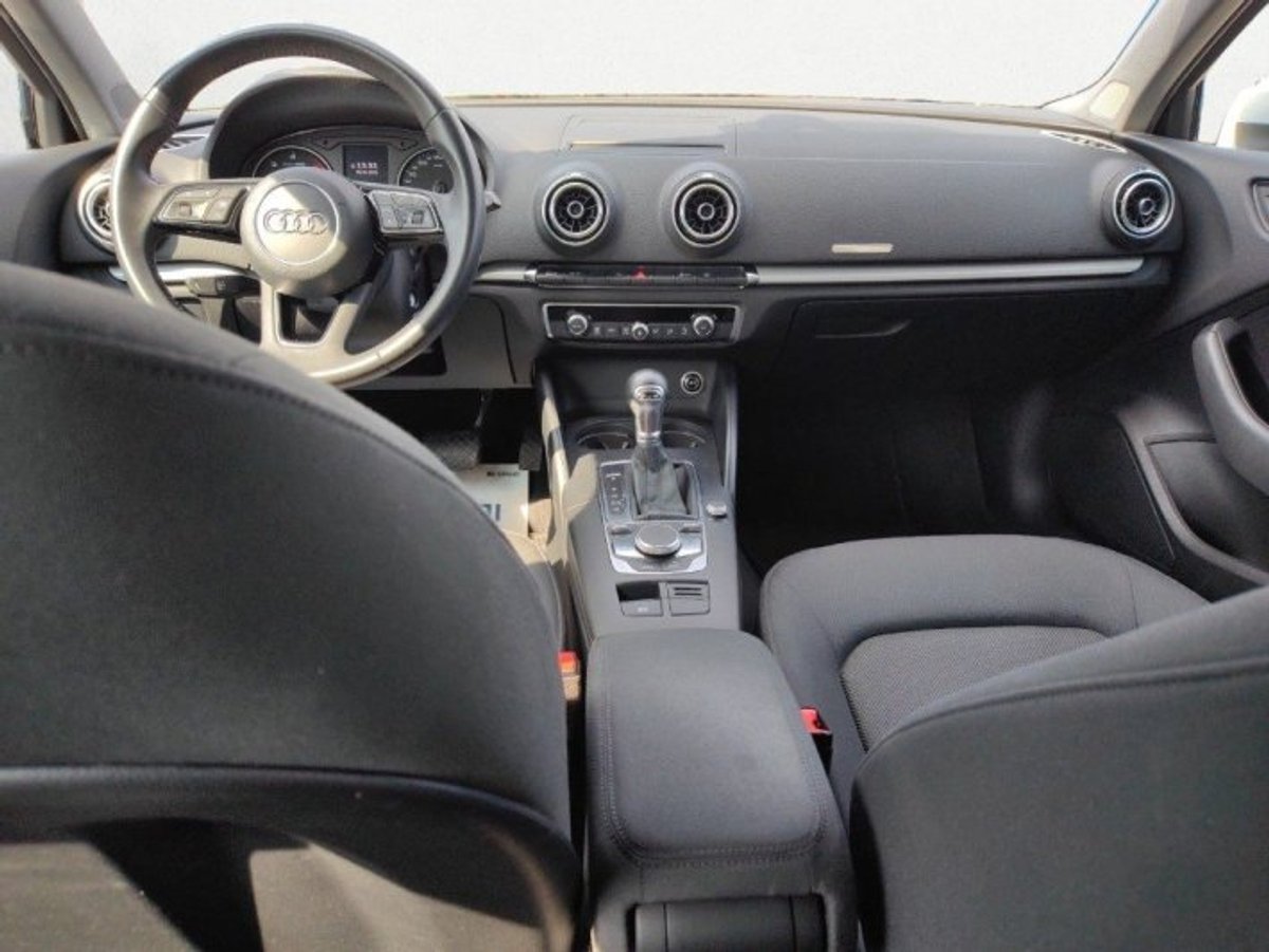 Younicar - 