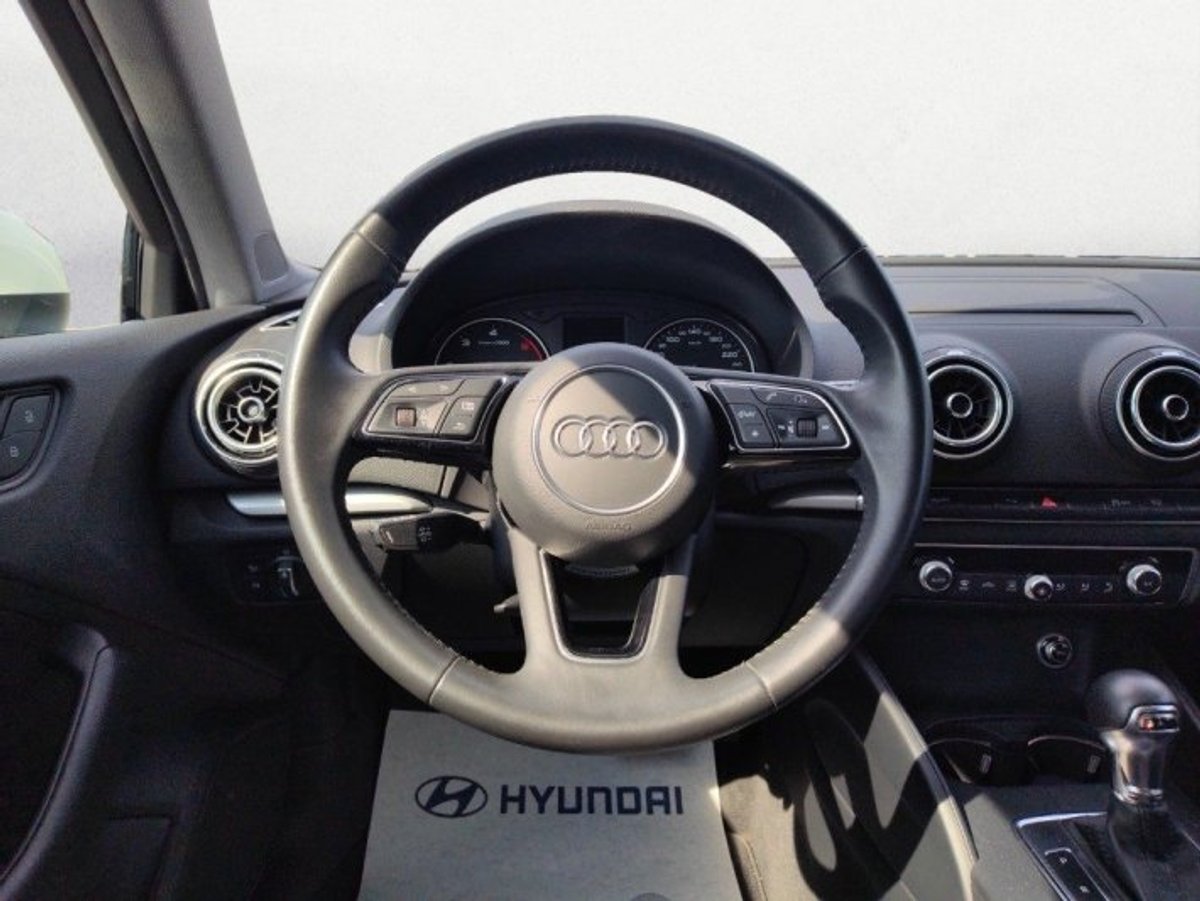 Younicar - 
