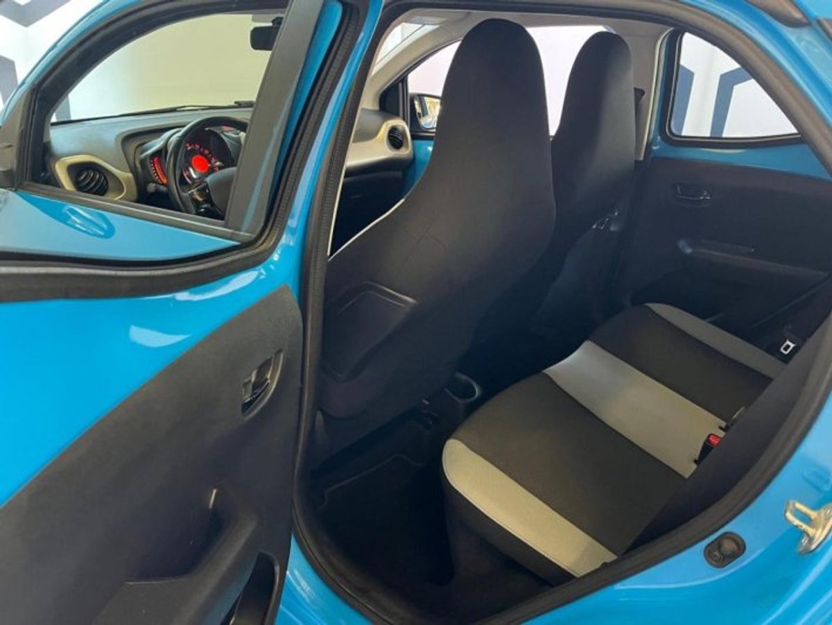 Younicar - 