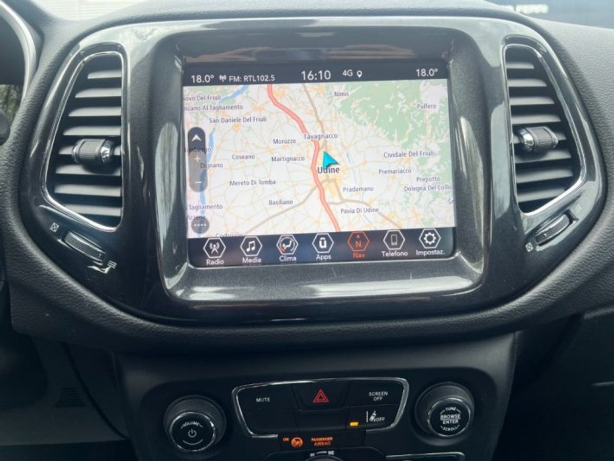Younicar - 