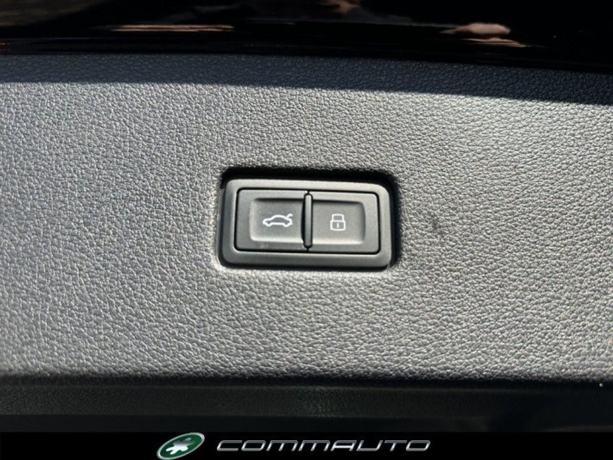 Younicar - 